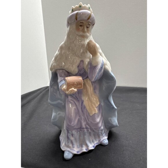 2005 Royal Doulton Holiday Nativity Porcelain Wise Man Figurine King With Crown